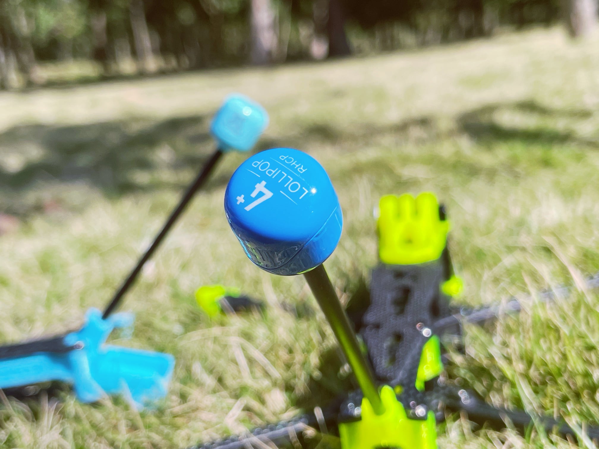 Antenna FPV Foxeer Lollipop 4+ - Drone Racing Gate recensione e prezzo